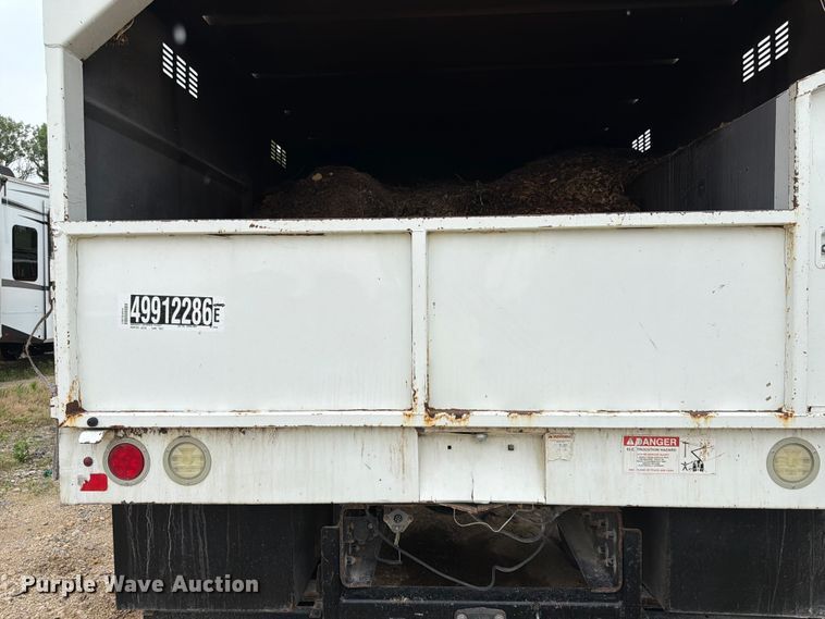 image for item YA3247 2015 Ford F750 Super Duty forestry bucket truck