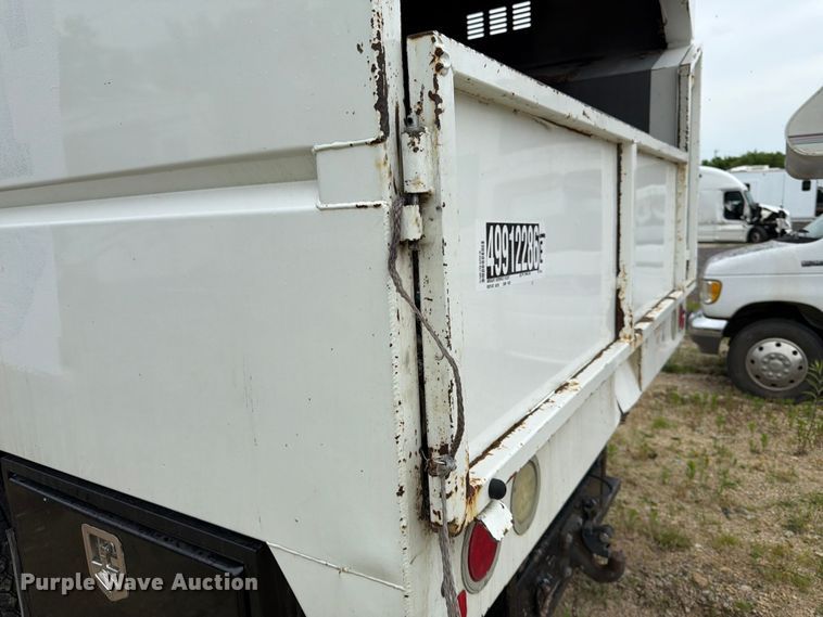 image for item YA3247 2015 Ford F750 Super Duty forestry bucket truck