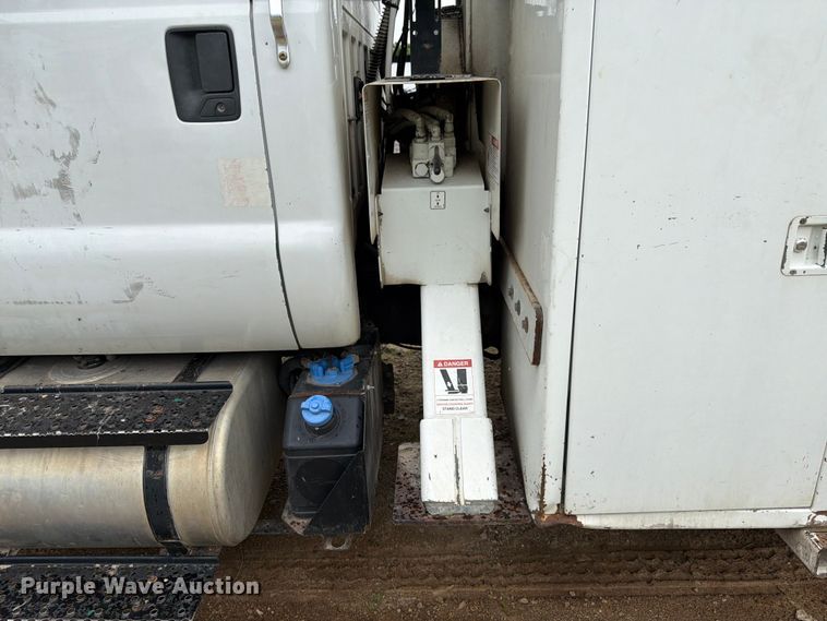 image for item YA3247 2015 Ford F750 Super Duty forestry bucket truck