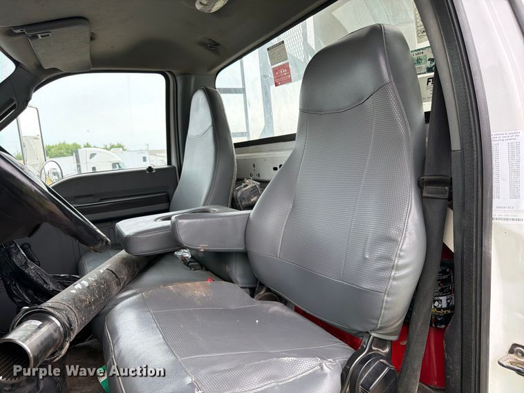 image for item YA3247 2015 Ford F750 Super Duty forestry bucket truck