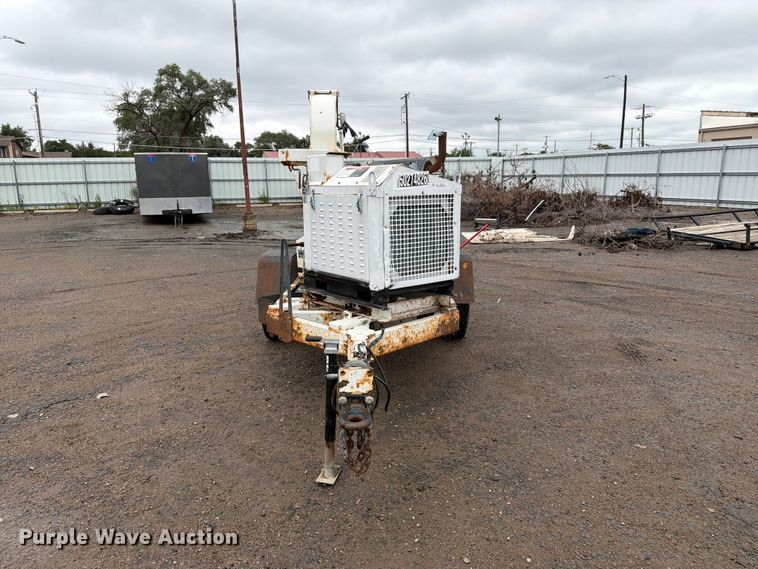 image for item YA3285 2016 Altec DC1317 wood chipper