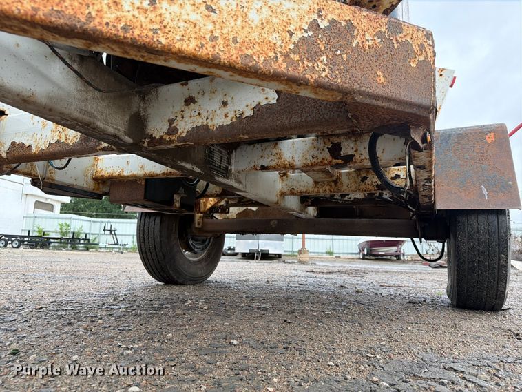 image for item YA3285 2016 Altec DC1317 wood chipper