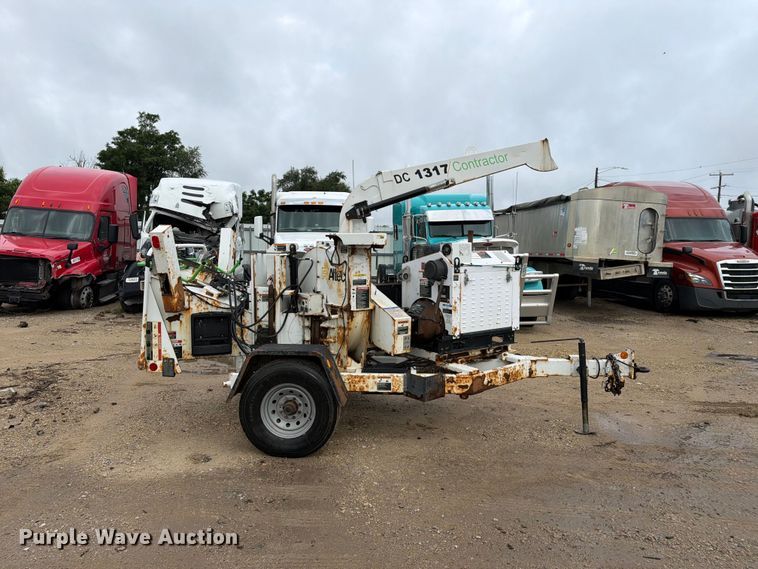 image for item YA3296 2016 Altec DC1317 wood chipper