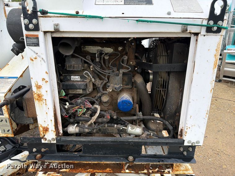 image for item YA3296 2016 Altec DC1317 wood chipper