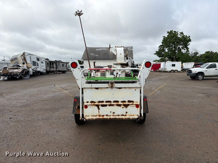 image for item YA3297 2016 Altec DC1317 wood chipper