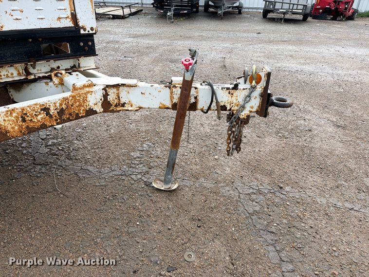 image for item YA3297 2016 Altec DC1317 wood chipper