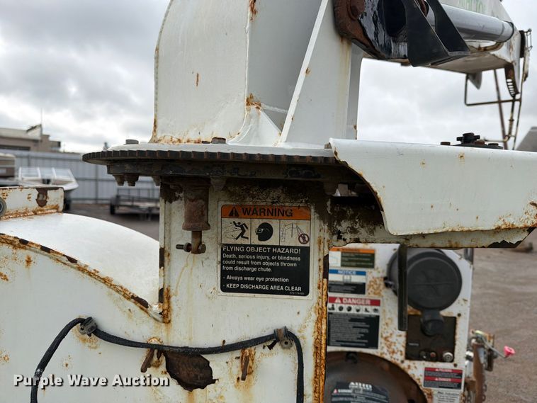 image for item YA3297 2016 Altec DC1317 wood chipper