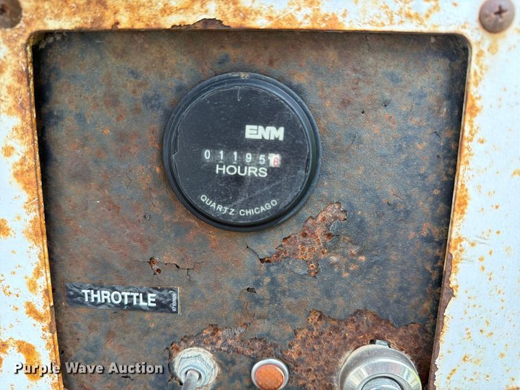 image for item YA3297 2016 Altec DC1317 wood chipper