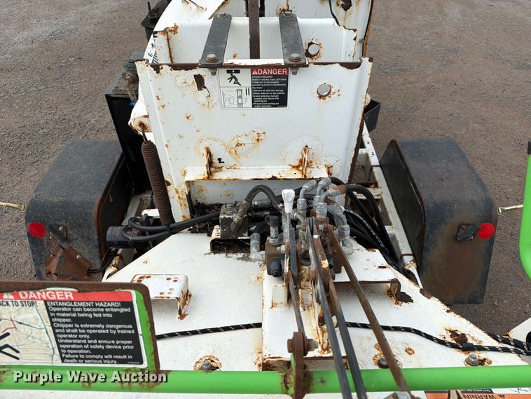 image for item YA3297 2016 Altec DC1317 wood chipper