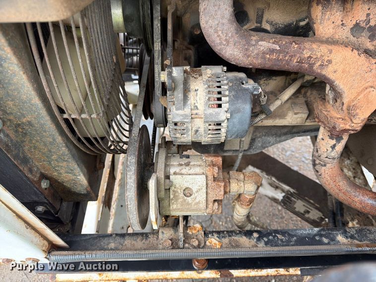 image for item YA3297 2016 Altec DC1317 wood chipper