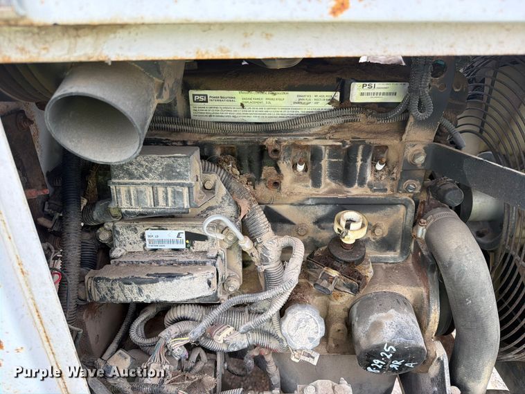 image for item YA3297 2016 Altec DC1317 wood chipper