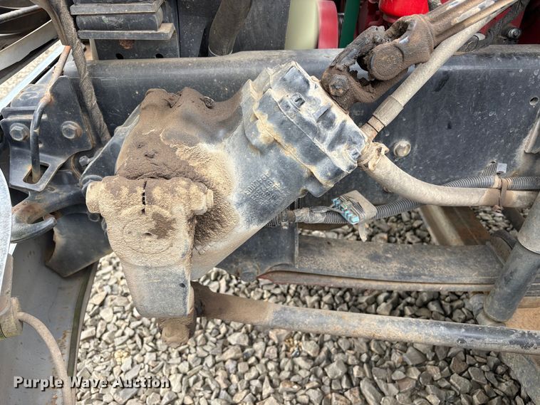 image for item YA3443 2013 Ford F750 chipper truck