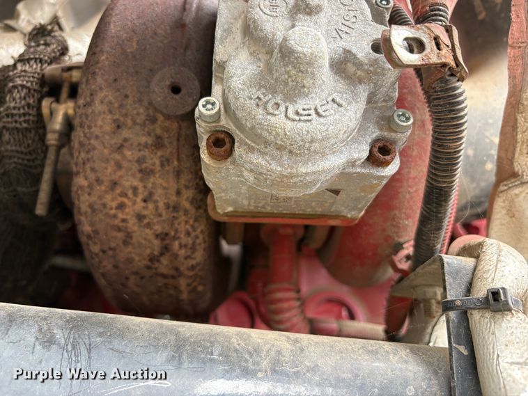 image for item YA3443 2013 Ford F750 chipper truck