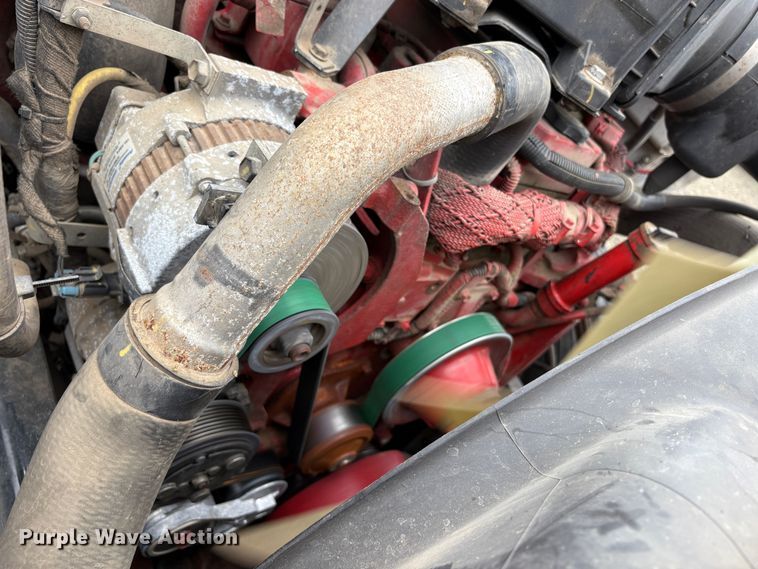image for item YA3443 2013 Ford F750 chipper truck