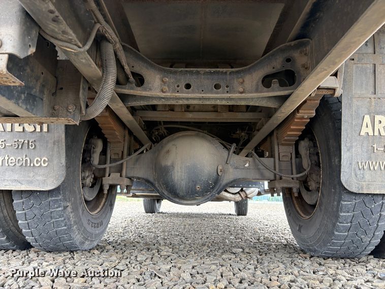 image for item YA3443 2013 Ford F750 chipper truck
