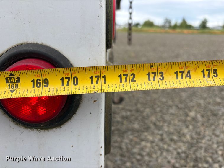 image for item YA3443 2013 Ford F750 chipper truck