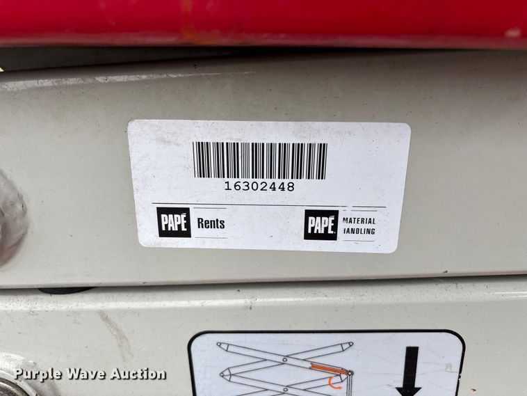 image for item YA3462 MEC 1330SE scissor lift