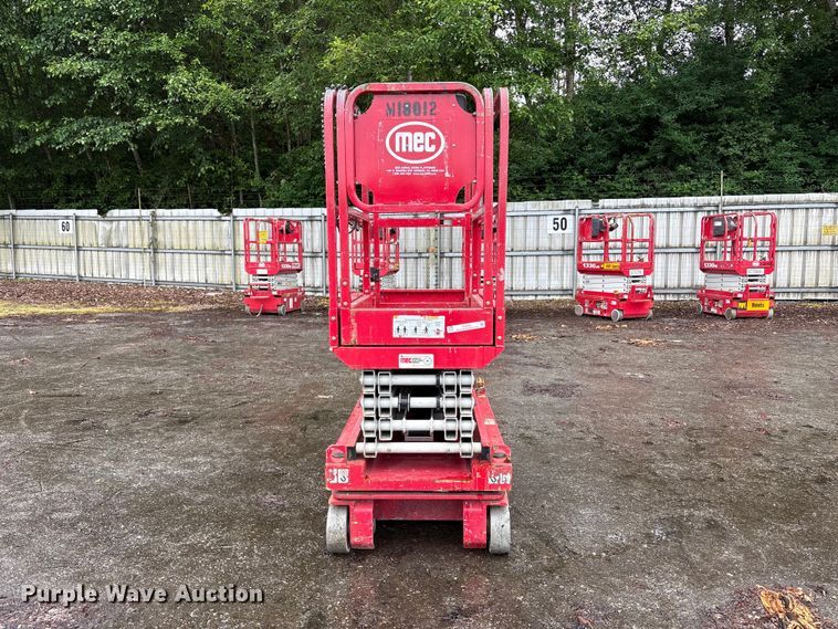 image for item YA3466 2018 MEC 1330SE scissor lift