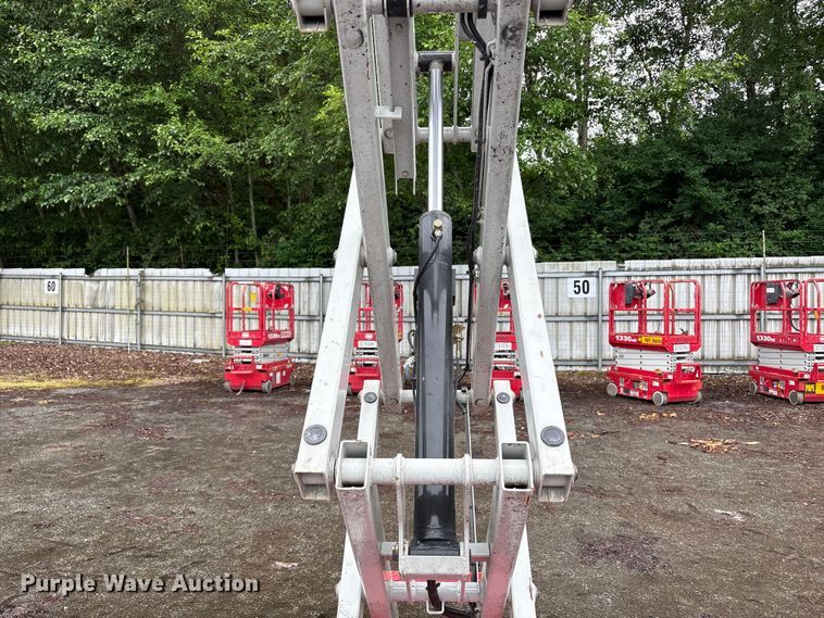 image for item YA3466 2018 MEC 1330SE scissor lift