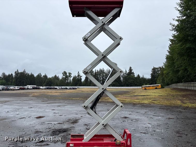 image for item YA3466 2018 MEC 1330SE scissor lift