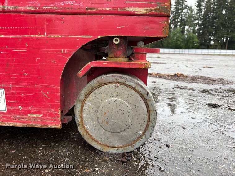 image for item YA3466 2018 MEC 1330SE scissor lift