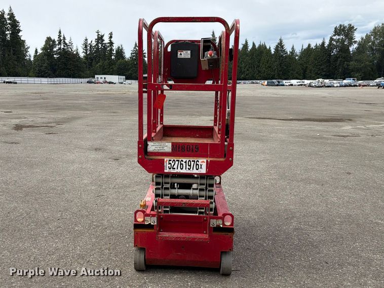 image for item YA3469 2019 MEC 1330SE scissor lift