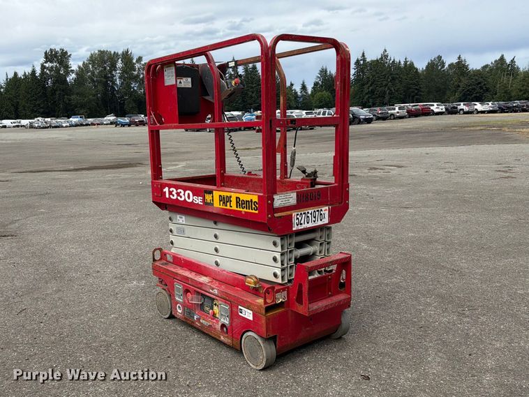 image for item YA3469 2019 MEC 1330SE scissor lift