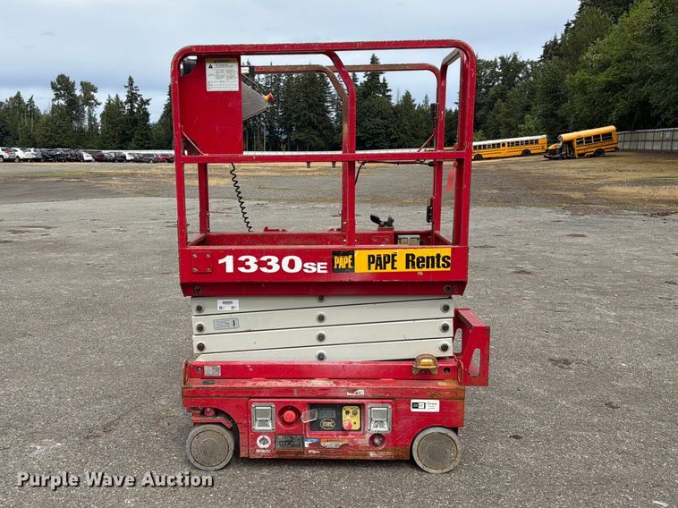 image for item YA3469 2019 MEC 1330SE scissor lift