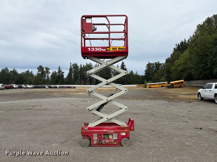 image for item YA3469 2019 MEC 1330SE scissor lift