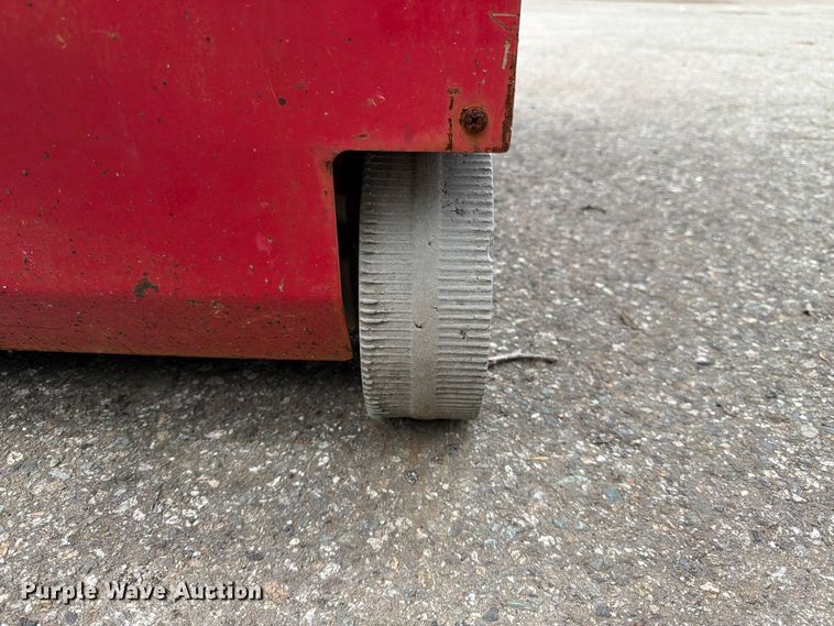 image for item YA3469 2019 MEC 1330SE scissor lift