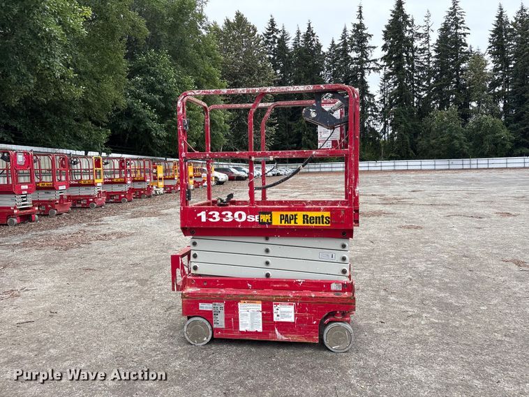 image for item YA3473 2019 MEC 1330SE scissor lift