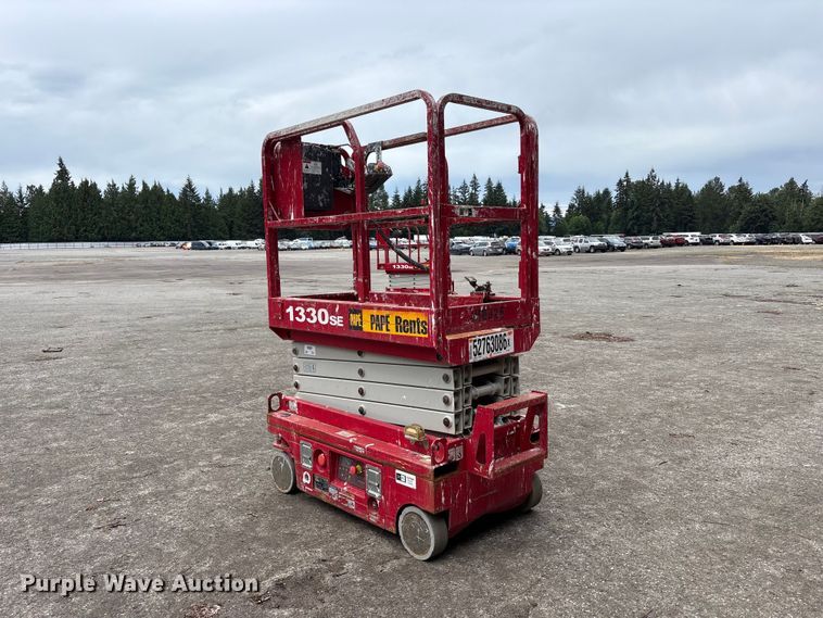 image for item YA3473 2019 MEC 1330SE scissor lift