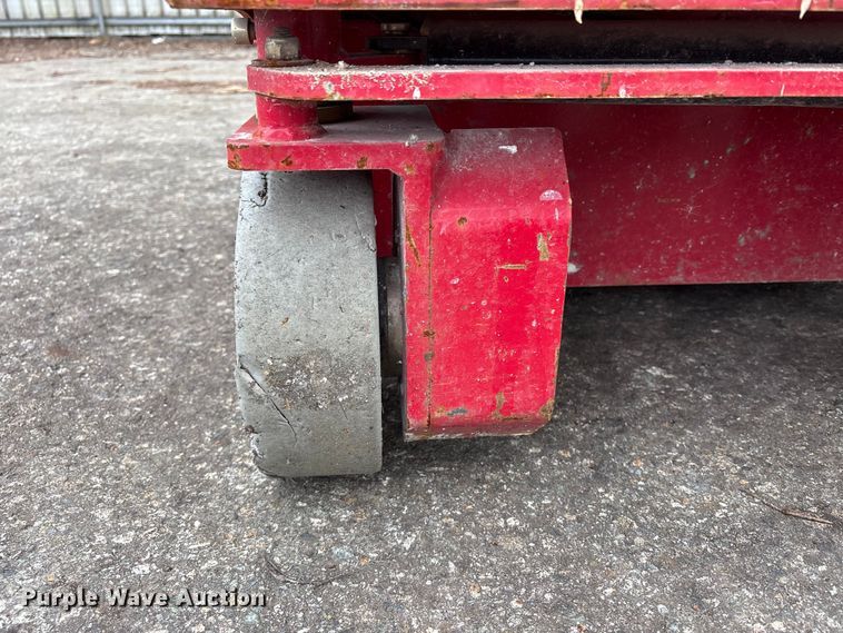 image for item YA3473 2019 MEC 1330SE scissor lift