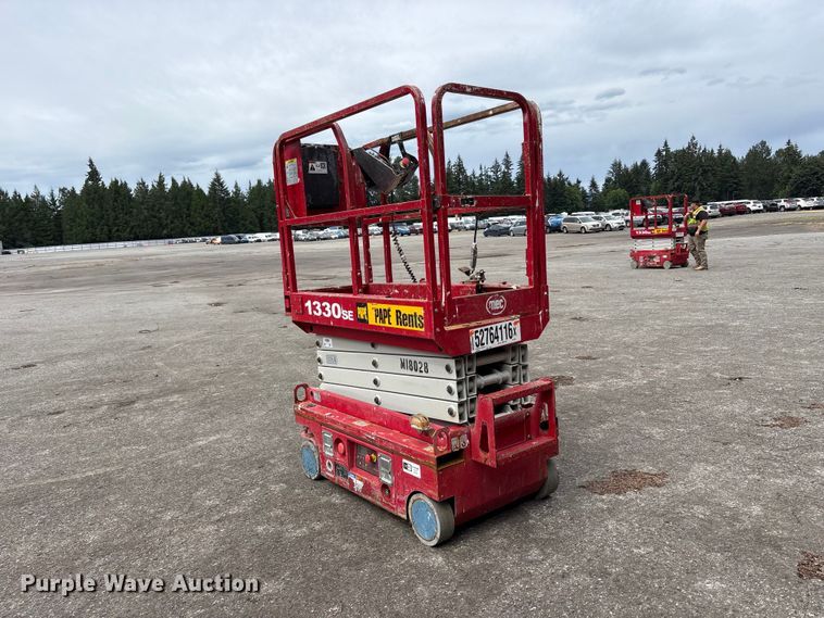 image for item YA3476 2019 MEC 1330SE scissor lift