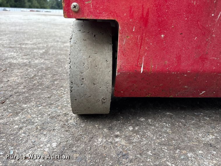 image for item YA3476 2019 MEC 1330SE scissor lift