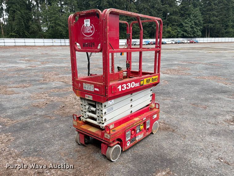 image for item YA3477 2019 MEC 1330SE scissor lift