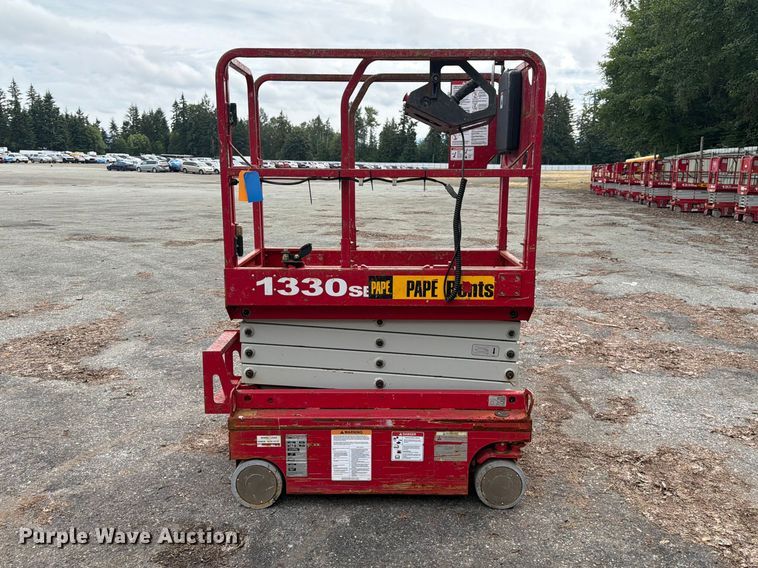 image for item YA3477 2019 MEC 1330SE scissor lift
