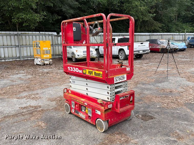 image for item YA3477 2019 MEC 1330SE scissor lift