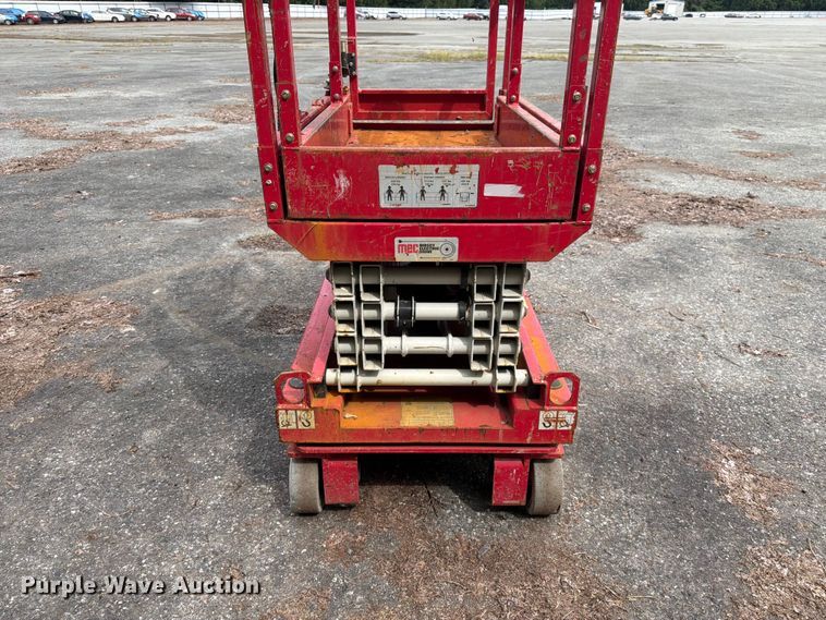 image for item YA3477 2019 MEC 1330SE scissor lift