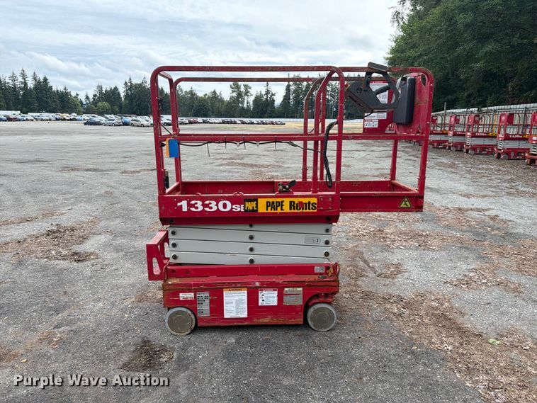 image for item YA3477 2019 MEC 1330SE scissor lift