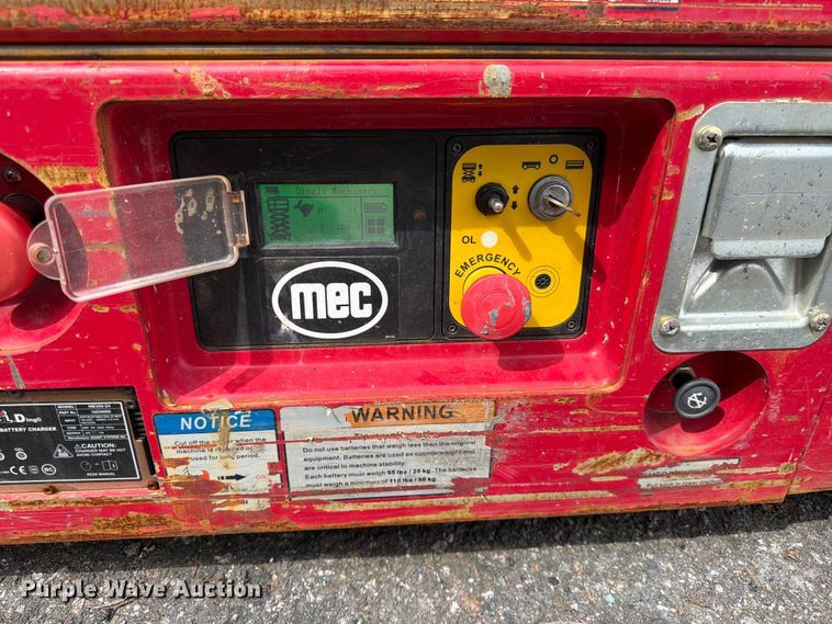 image for item YA3477 2019 MEC 1330SE scissor lift