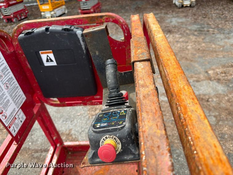 image for item YA3477 2019 MEC 1330SE scissor lift