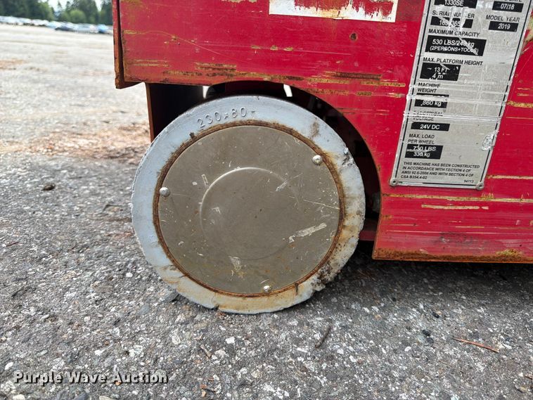 image for item YA3477 2019 MEC 1330SE scissor lift