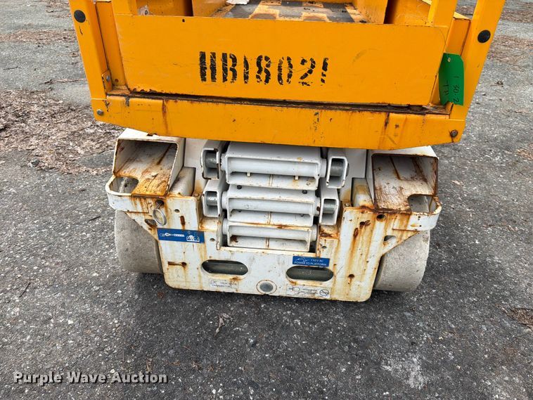 image for item YA3481 Hi-Brid lift 1230 scissor lift