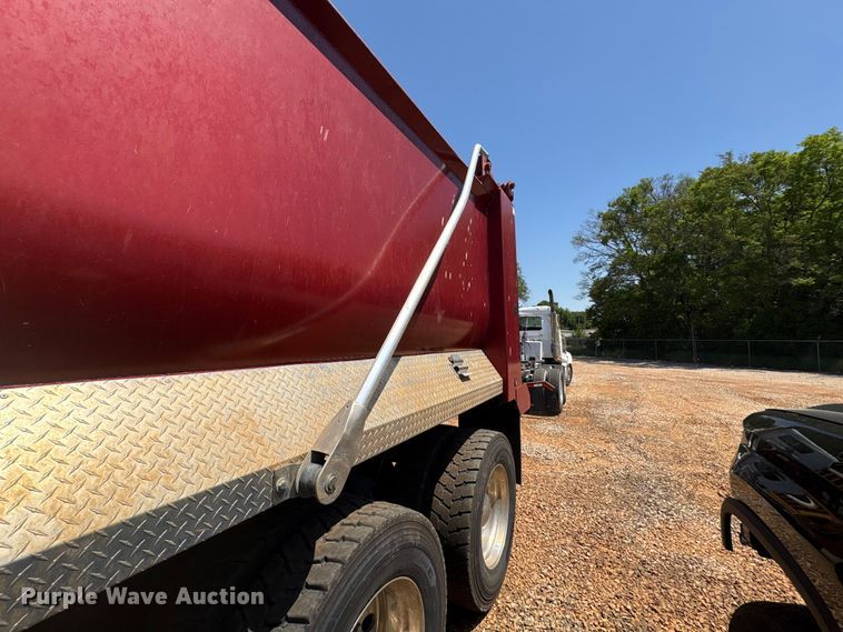 image for item YA3491 2026 Kenworth T880 dump truck