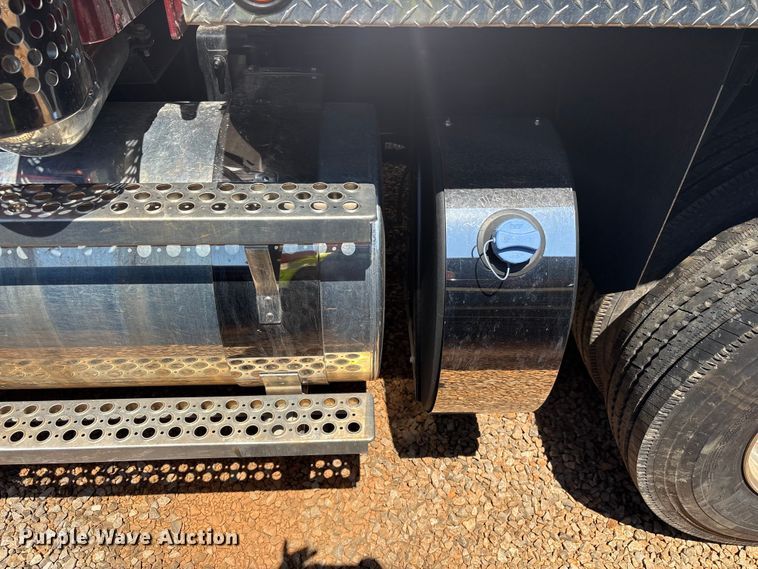 image for item YA3491 2026 Kenworth T880 dump truck