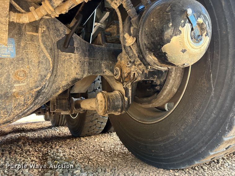 image for item YA3491 2026 Kenworth T880 dump truck