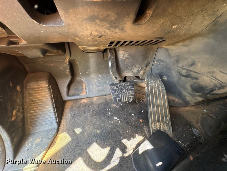 image for item YA3491 2026 Kenworth T880 dump truck