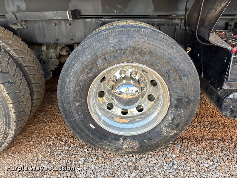 image for item YA3491 2026 Kenworth T880 dump truck