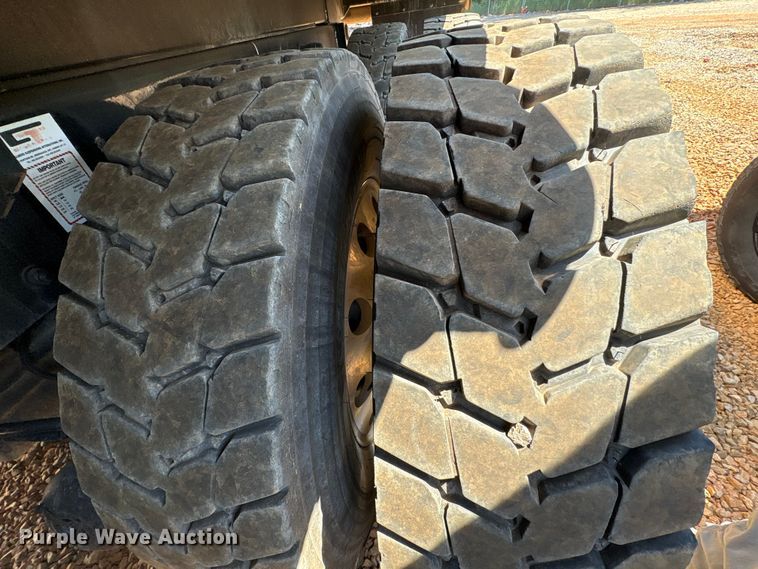 image for item YA3491 2026 Kenworth T880 dump truck